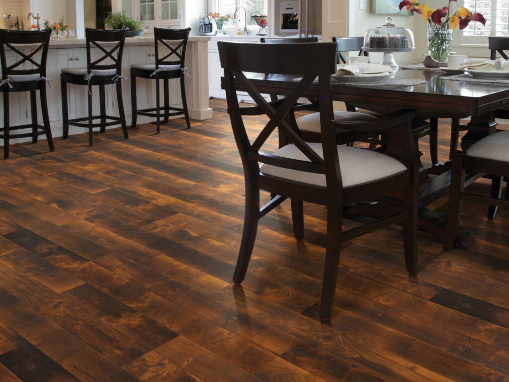 Laminate Flooring | IQ Floors