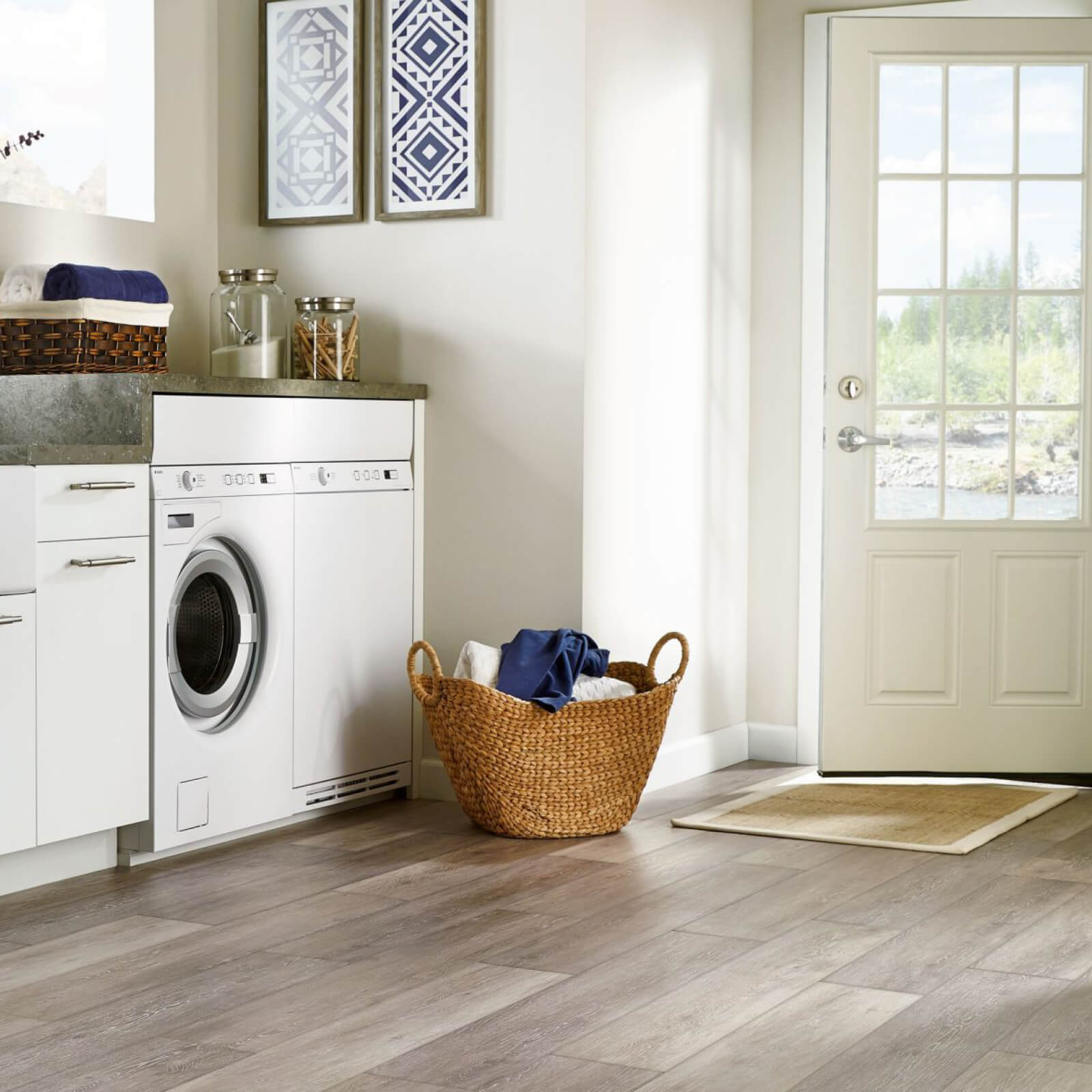 Laminate flooring for laundry room | IQ Floors